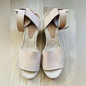 Vince Tan Suede Espadrille Wedge Sandals Size 9